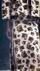 إردم تكشف عن مجموعة حصرية مستوحاة من الأرستقراطية الإنجليزية على منصة  FARFETCH