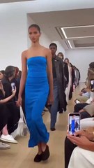 أساسيات الموضة اليومية بطابع الكاجوال شيك في مجموعة Proenza Schouler