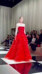 مجموعة هوت كوتور مليئة بالورود واللون الأحمر من جيورجيو أرماني للاحتفالات المقبلة