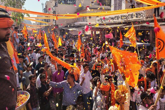 swm news...भगवा रंग में रंगा शहर, जय श्रीराम के गूंजे जयकारे