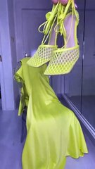 الفستان الأصفر، خيارك الأول لتبهري الجميع بأناقتك في العيد