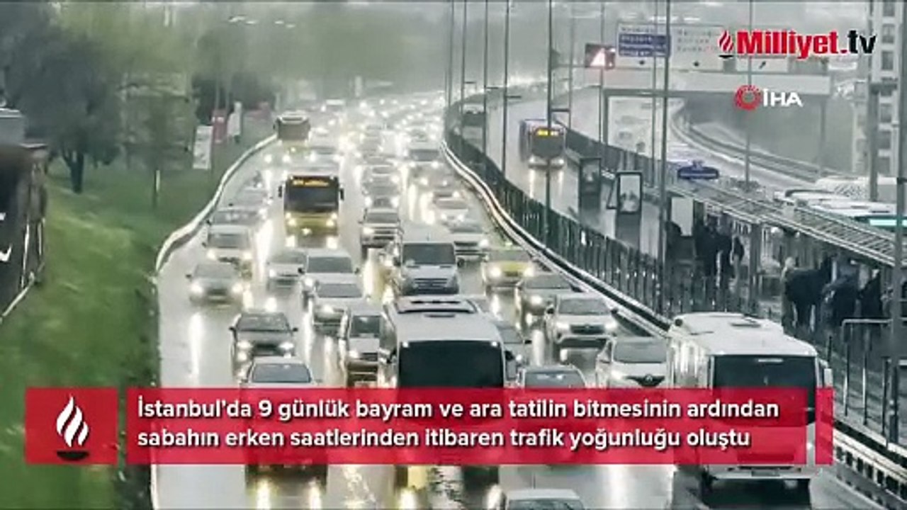 Tatil bitti, okullar açıldı! İstanbul'da trafik kilitlendi