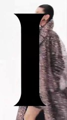 احتفال بقوام المرأة وأساسيات الموضة في مجموعة علايا شتاء-ربيع 2022