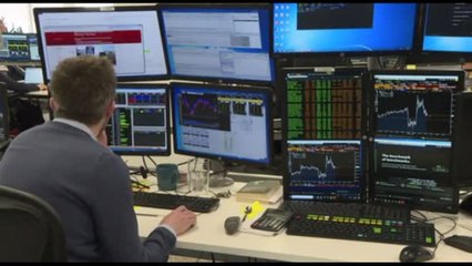 Dazi Usa, crollano le Borse asiatiche: Trump tira dritto