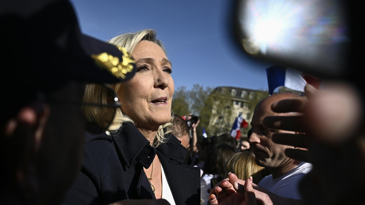 'Hexenjagd': Le Pen sieht in Gerichtsurteil politische Entscheidung