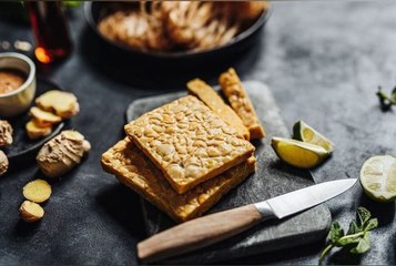 C'est quoi le tempeh, cet aliment fermenté aux multiples bienfaits pour la santé ?