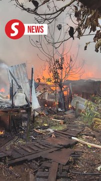 Bintulu fire claims 77-year-old woman, razes 16 squatters