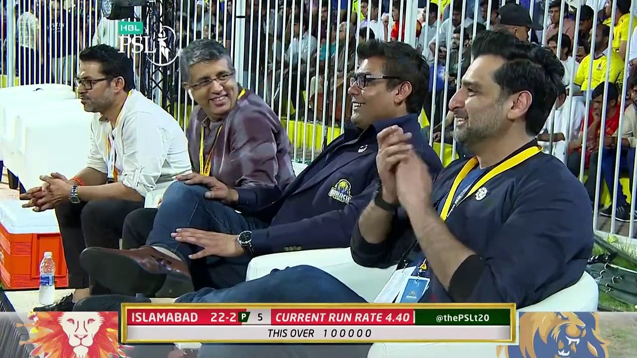 Lala’s_Silent_Victory__Afridi_Dismisses_Misbah_with_Class___PSL_2018_Gem___HBL_PSL__M1F1K(720p)