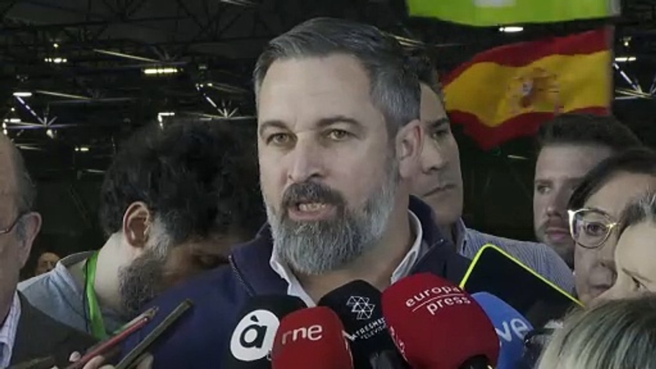 Abascal, sobre los aranceles de Trump: "Arancel es gastarse el dinero público en putas"