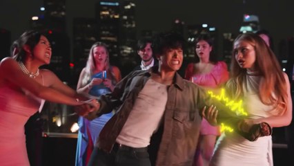 Billionaire Girls Fight Over Poor Boy | Alan_s Universe