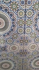 Fabulous ceramic tile decoration - an incredible sight!