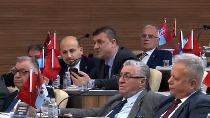 AKP’li üyenin paylaşımları ortaya çıktı: Belediye meclisinde 'Atatürk'e hakaret' kavgası!