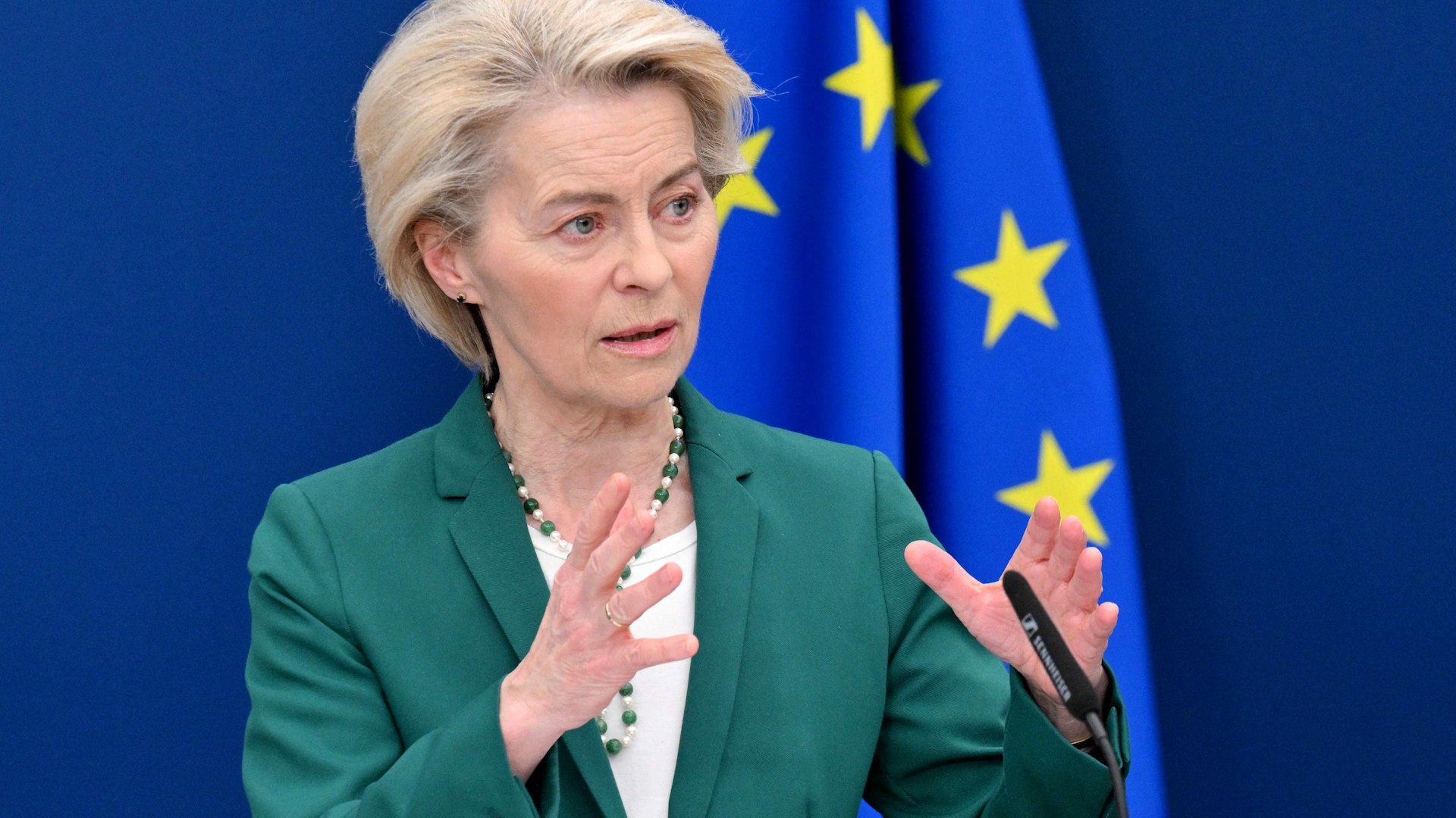 Von der Leyen ofrece a EEUU reducir a cero los aranceles de los productos industriales