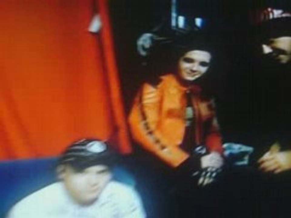 Tokio Hotel-08.05.06-MTV-TRL-In The Studio