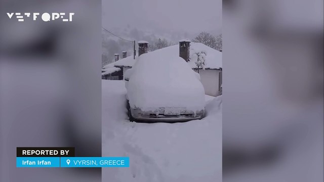 Snow covers several regions of Greece in the middle of spring! It was the heaviest snowfall this year.