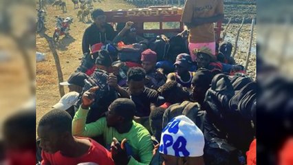 Encuentran 35 haitianos ocultos en una casa en Montecristi