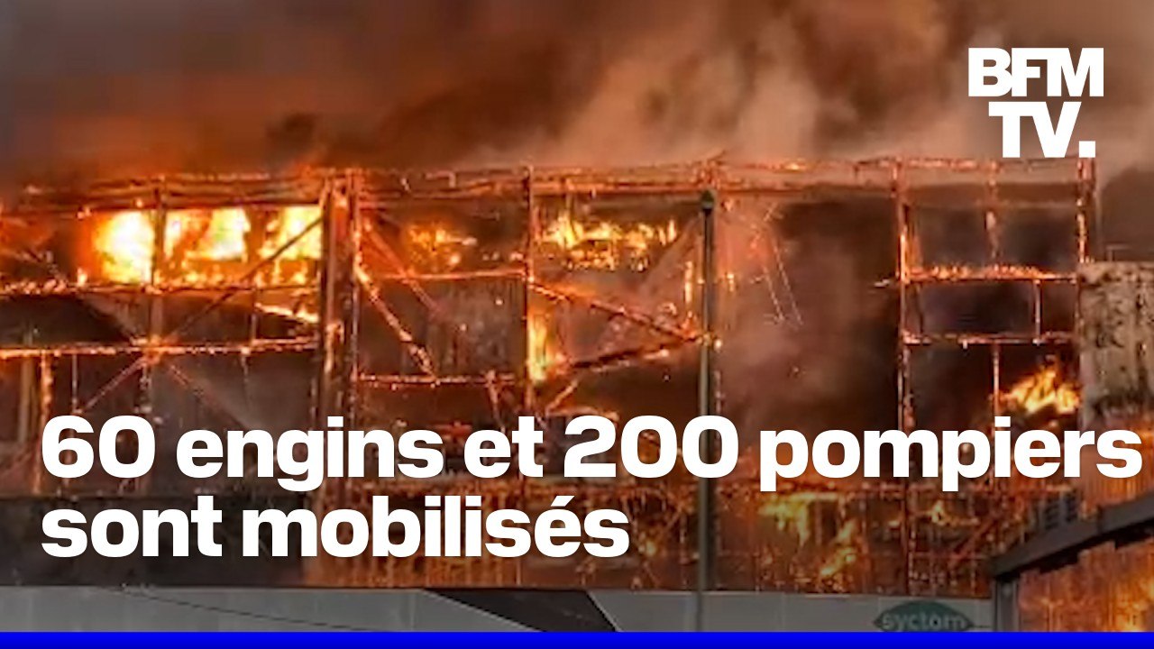 Paris: un important incendie dans un centre de tri dans le 17ème arrondissement