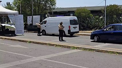 Vehículos entran a Parque Bicentenario pese a investigación