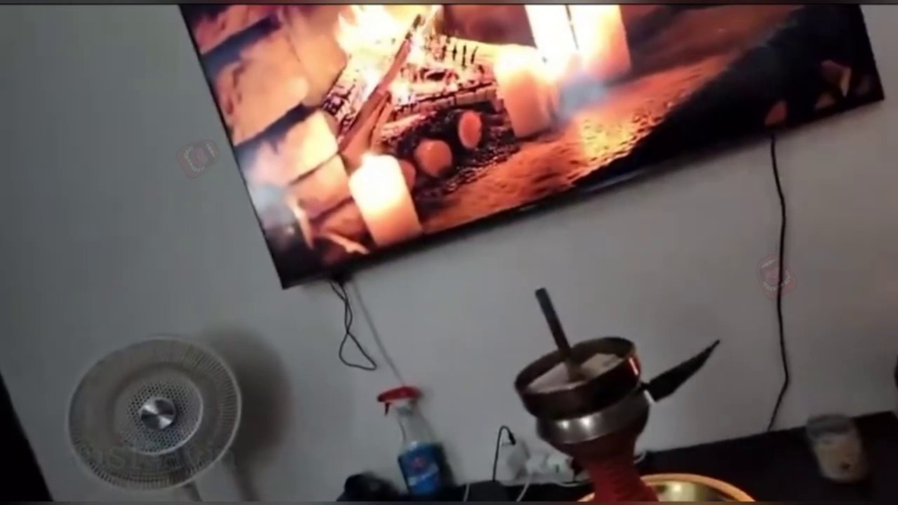 Foodie Beauty Talks About Her Boil And Shows Us Her Bedroom , No Sign Of Salah