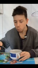 Daniele condotta le lamentele di mamma