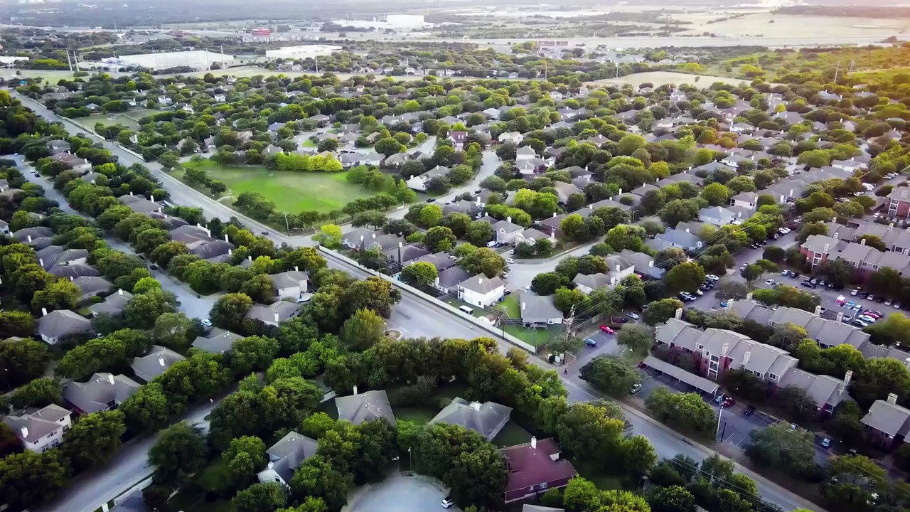 Immobilien in der Schweiz 2025 – Mit Marlin-Immobilien zum Ziel