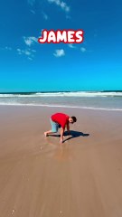 TRYING TO RUN WITH THE SAME LEG AND ARM! 🤣😩