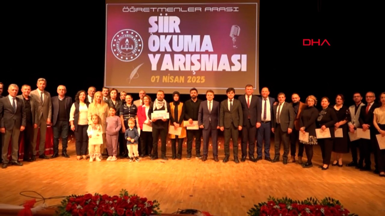 Öğretmenler en güzel şiir okumak için yarıştı