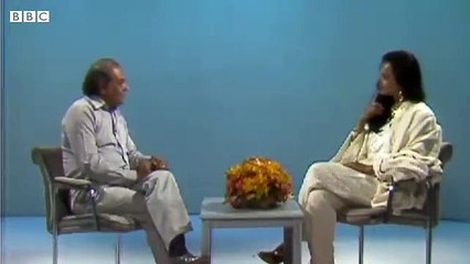 🎙️✨ جب ریکھا نے مہدی حسن کی غزل گائی | نایاب لمحہ | BBC Urdu 🎶🌹 #Rekha #MehdiHassan #غزل