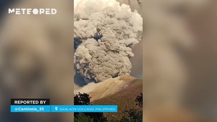 Impressive eruption of Kanlaon Volcano in the Philippines! The column of ash and smoke reached over 4 kilometers.