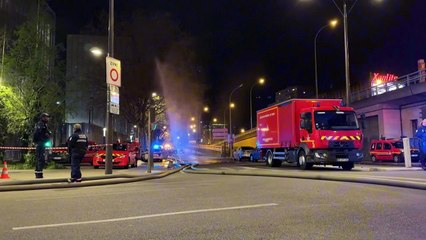 Paris :le spectaculaire incendie d'un centre de déchets circonscrit