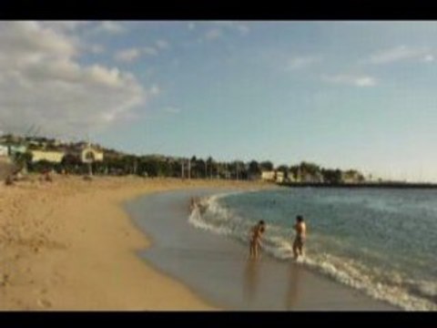 roches noire plage de merde
