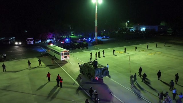 Suprema Corte dos EUA aprova deportação de migrantes sob lei do século XVIII