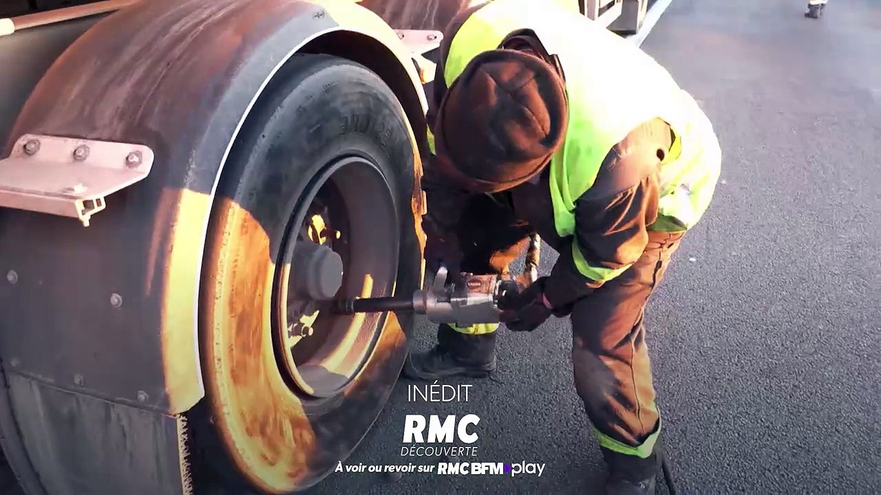 100 jours avec les dépanneurs de l'autoroute