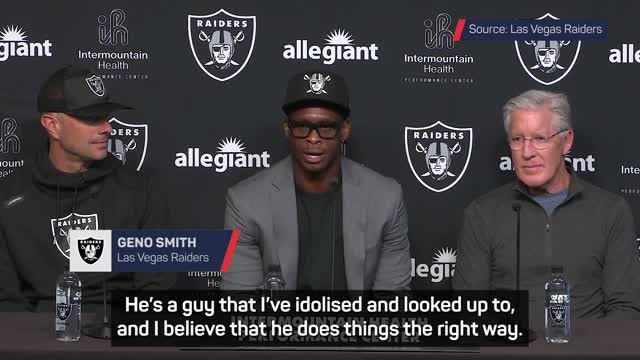 Smith reveals his Raiders trade chat with the GOAT, Tom Brady