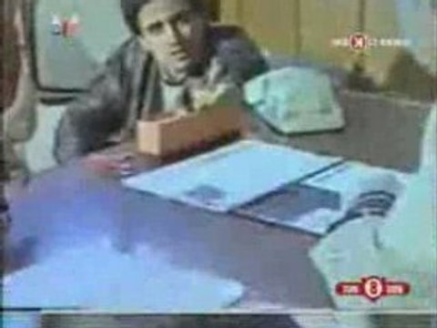 Emrah Farkli Bakis