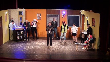 Joyeuse Noëlle représentation Néris les B 5/4