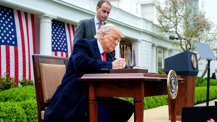 Stocks Tank Again as 104% Tariff Deadline Looms and Apple Suffers Worst Stretch Since 2008