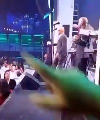 Flagrante do momento em que o teto da casa noturna Jet Set desaba, na República Dominicana