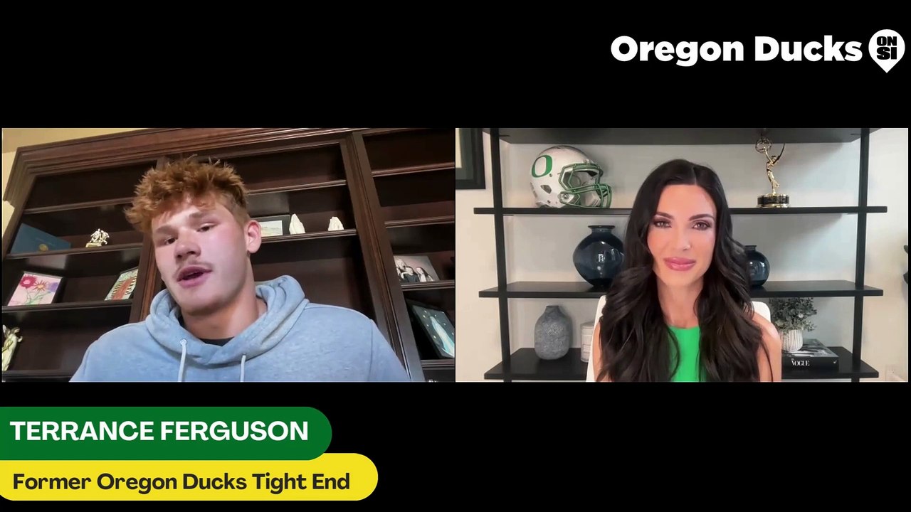 Oregon Ducks Quarterback Dante Moore Has 'Keys To Lamborghini' Says Terrance Ferguson