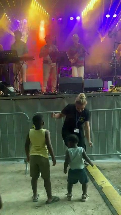 Orchestre Clin d'Oeil  Célébrons la Fête Nationale Française en Musique #music #musica #show (94)