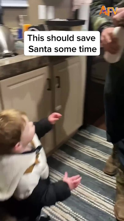 080. Taking something off Santa's plate... or not 🤣🎅 #afv #christmas #fail