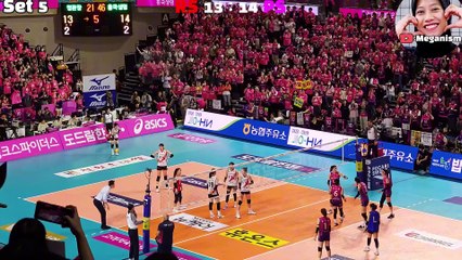 🔴 Momen Haru! Suasana Team Red Sparks Usai Grand Final V-League – Terima Kasih Megawati Hangestri!