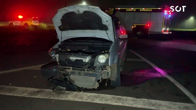 Colisão entre dois veículos deixa jovem de 20 anos ferido na BR-467 em Cascavel