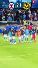 Jugadores, cuerpo técnico y staff celebraron con todo la victoria ante América