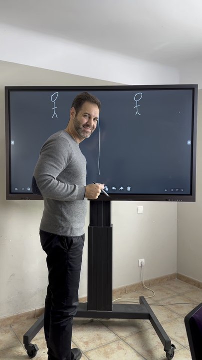 Les Riches Font de l’Argent alors que les Pauvres Attendent l’Argent…