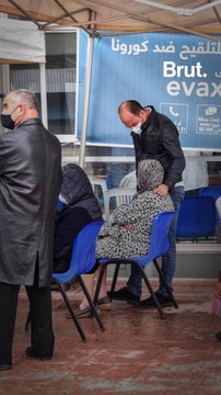 La Tunisie demande à l'OMS de pouvoir produire localement les vaccins