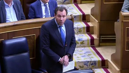 Zasca antológico de Oscar Puente a una diputada de Ávila