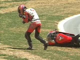 GP Moto crash 2
