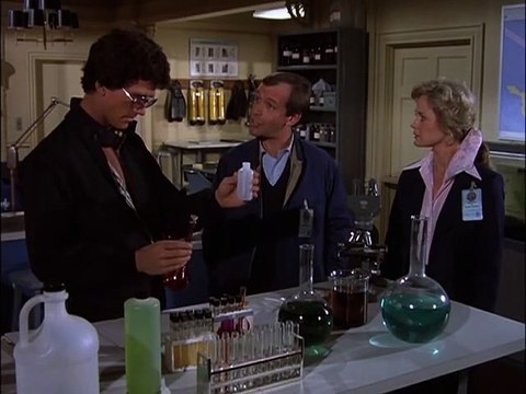 Der Mann aus Atlantis Staffel 1 Folge 3: Todessporen & Die Seuche