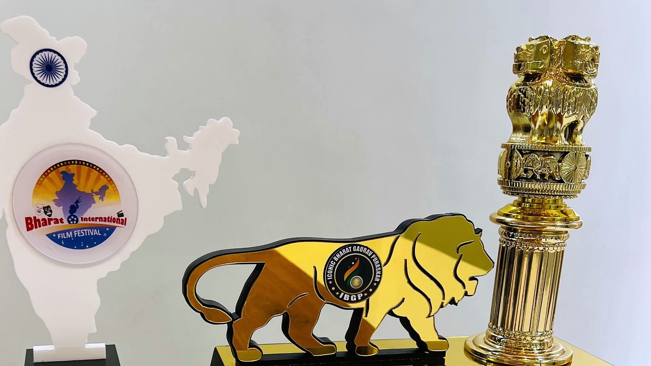 Anand Deodeshmukh Honored with the Prestigious Iconic Bharat Gaurav Puraskar 2024–25
